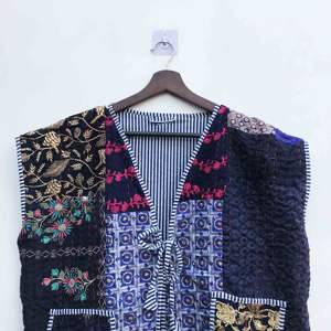 Gilet vintage ethnique bohème en coton Kantha Khambadi fait main pour femme, veste indienne en coton Kantha Khambadi, gilet bohème - Product Image 3