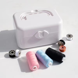 Bobinadora portátil AA0282, mini bobinadora con bobinas e hilos para máquinas de coser, diseño de plástico blanco, fácil de operar - Product Image 3