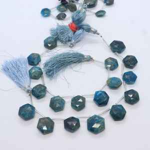 Cuentas facetadas de apatita azul neón natural, corte hexagonal, 10-15 mm, cuentas de apatita azul con forma elegante para la fabricación de joyería. - Product Image 1