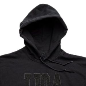 Sweat à capuche noir JJOA à manches longues avec imprimé graphique lettres audacieuses, poche kangourou, coupe décontractée pour le quotidien - Product Image 3