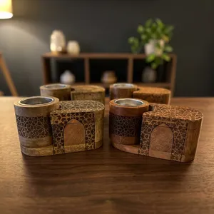 Juego de quemadores de incienso de madera con forma de mezquita, con intrincadas grabados de estrellas y copas de metal extraíbles para decoración. - Product Image 5