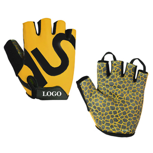 Gants de fitness jaunes mi-doigts antidérapants avec logo noir en polyester pour la musculation unisexe avec fermeture à boucle - Product Image 1