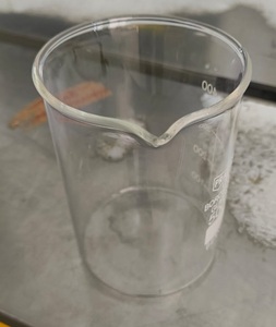 Laboratory Borosilicate <b>Glass</b> Beaker Low Form Graduated Beaker with Pouring Spout 5ml 10ml 50ml 100ml 250ml <b>500ml</b> 1000ml - Product Image 3