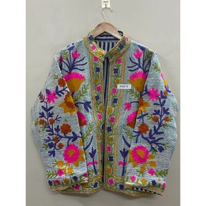 Veste courte en broderie Suzani Kantha faite à la main pour femme, taille unique, veste Suzani unique, cadeau pour elle - Product Image 6