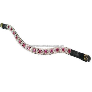 Strass de marque luxueux et cristaux étincelants chaîne en métal forme de vague bande de front de cheval en cuir avec fermeture à boucle à bouton-pression - Product Image 4