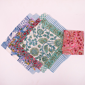 Foulard carré en coton dessiné à la main, bandana, couvre-visage et cou, motif ethnique, doux pour la peau, idéal printemps-été - Product Image 2