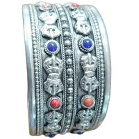 Brazaletes Anchos de Turquesa Tallada a Mano con Mantra Tibetano, Signos Auspiciosos, Plata de Ley, Sin Níquel, Metal Blanco