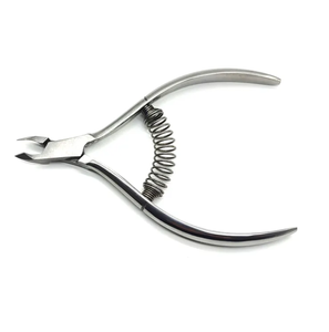Pince à cuticules professionnelle en acier inoxydable, à ouverture large, pour les ongles des doigts et des orteils, avec pousse-cuticules. - Product Image 1