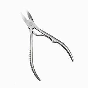 Coupe-ongles en acier inoxydable 12,5 mm, lame biseautée incurvée, pointe acérée, ouverture large pour ongles épais des orteils, usage adulte - Product Image 1