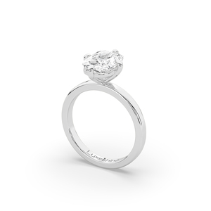 Anillo Ligero de Plata 925 con Diamante de Laboratorio de Corte Cojín de 2.00Ct, Diseño Contemporáneo Único, Venta al por Mayor, Suministro de Joyería Fina Sostenible - Product Image 5