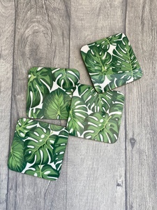 Ensemble de sous-verres en bois massif d'acacia avec support, tapis isolant imprimé pour la décoration de table à la maison, fabriqué à la main en Inde - Product Image 2