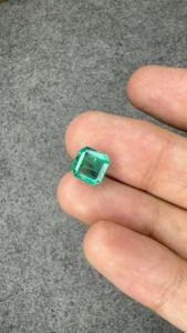 พลอยมรกตธรรมชาติจากแซมเบีย รับรองโดย GIA น้ำหนัก 2.81 กะรัต รูปทรงแปดเหลี่ยม ขนาด 8.30x8.40 มม. พลอยหลวม Jai Narayan Gems สำหรับแหวน จี้ และเครื่องประดับชั้นดี - Product Image 4