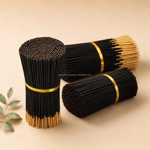 Meilleur fournisseur de bâtonnets d'encens en bois de santal noir brut de 12 pouces, parfumés et non parfumés, en vrac, prix de gros de l'usine du Tamil Nadu - Product Image 4