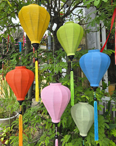 Manufacturer Silk Lanterns Vietnam Bamboo Frame Silk Lanterns Decorative Silk Lanterns For Hotel Lighting Decor - Product Image 2