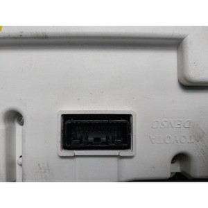 Tableaux de bord d'occasion pour Camry 8380033K90 - Product Image 3
