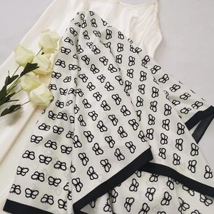 Pañuelo de Seda de Diseño Premium para Mujer, Pañuelo Cuadrado para la Cabeza, Pañuelo para el Cabello, Pañuelo para el Cuello, Sensación Suave y Satinada, Moda Femenina - Product Image 3