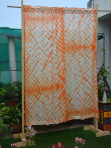 Rideau imprimé tie-dye teint à la main en coton naturel, décoration de fenêtre pour chambre, salon, bureau, hôtel - Product Image 5