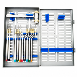 Kit d'osteotomes pour sinus lift dentaire Btech Enterprises, comprenant des osteotomes droits, des osteotomes coudés, des mallettes Ball Mead et une cassette, modèle argenté BE-4502 - Product Image 1