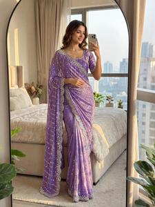 Sari indien tendance en satin de soie avec broderies de motifs et de sequins, idéal pour les mariages et les occasions spéciales. - Product Image 6