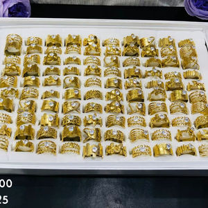 Anillo de Joyería de Acero Inoxidable Geométrico Moderno de Lujo al por Mayor, Chapado en Oro y Plata para Chicas - Product Image 1