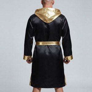 Robe de boxe professionnelle pour hommes, manches longues, en satin, avec tissu respirant, couleurs personnalisées, coupe confortable et élégante - Product Image 4