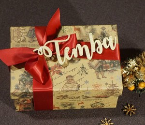 Etiqueta de Madera Personalizada con Nombre, Corte Láser, Decoración Navideña, Estilo Rústico, para Exhibición en Mesa Festiva - Product Image 5