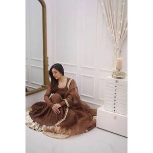 Salwar Kameez Elegante para Fiesta con Dupatta y Parte Inferior Adornada con Moti, Hecho de Poliéster - Product Image 5