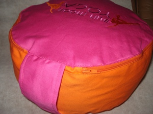 Orange Round Eco-Friendly Yoga Meditation Cushion Portable Polyester Zafu Bolster for Adult Exercise Body Building - Product Image 5