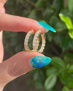 Pendientes de Aro con Diamantes de 1 Quilate, Oro Sólido de 14k/18k, Corte Redondo, Diamantes Cultivados en Laboratorio, Diseño Elegante y Lujoso para Uso Diario - Product Image 1