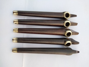 ไปป์สูบยาสูบแบบอาหรับทำมือจากไม้ธรรมชาติแกะสลักลายโบราณ - Product Image 1