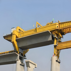 Grúa de Construcción de Puentes Ferroviarios con Motor Trifásico de CA Personalizada, con Capacidad de Elevación de 200t para Ferrocarriles de Alta Velocidad y Puentes - Product Image 2