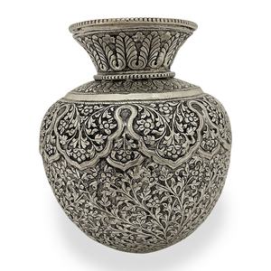 Nouveauté : Kalash en argent massif fait à la main, design traditionnel indien, pour la décoration de la maison et les cadeaux - Product Image 3