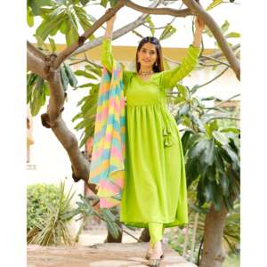Ensemble de costume en mousseline de soie vert lime - Taille XS - Product Image 5