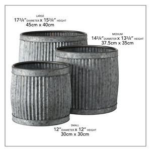 Grand pot de fleurs vintage en fer galvanisé durable, côtelé, écologique, pour l'intérieur et l'extérieur, jardin, maison, hôtel - Product Image 1