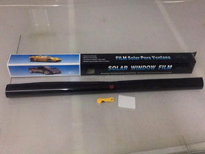 ฟิล์มติดกระจกแบบถอดได้ เปลี่ยนสีได้ ป้องกันรอยขีดข่วน ป้องกันรังสียูวี ป้องกันความร้อน - Product Image 3