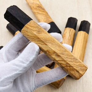 Manche de couteau en bois d'olivier et bois de santal de qualité supérieure – Manche de couteau de chef japonais octogonal fait main 105 mm - Product Image 3