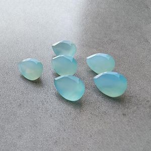 Calcedonia Aqua Natural, Corte Facetado en Forma de Pera, Gema Calibrada Suelta para Joyería - Product Image 4