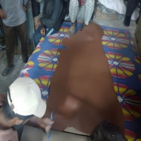 Kulit Kerbau Asli Ramah Lingkungan Ketebalan 2-2.5mm Ukuran 12-16 Kaki Persegi Sarung Pisau Sabuk Tas Dompet Sepatu dalam Berbagai Warna