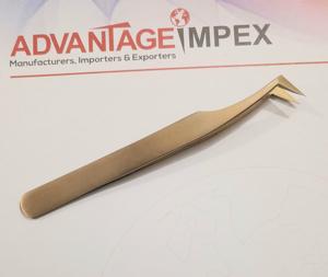 Ensemble de 4 pinces professionnelles pour extensions de cils, comprenant 4 pinces isolantes en forme de L, une pince volume et une pince à poignée diamantée antidérapante à 65 degrés - Product Image 4