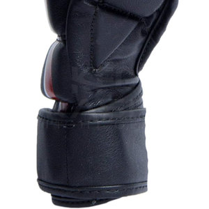 Guantes de Piel para Kick Boxing y MMA de Alta Calidad con Diseño Transpirable y Absorbente de Humedad para Entrenamiento de Fuerza y Soporte - Product Image 3