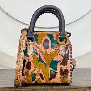 Wholesale Custom Factory Price Tooled Genuine <b>Leather</b> Small Speedy <b>Bags</b> Stylish Grass Design Crossbody Unisex Travel <b>Duffel</b> <b>Bags</b> - Product Image 2