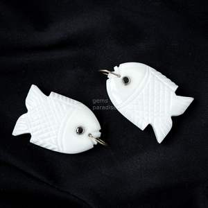 Colgante de pez de howlita AAA, collar de plata 925 hecho a mano con piedras preciosas, amuleto de cristal curativo tallado a mano, joyería de moda de lujo al por mayor - Product Image 6