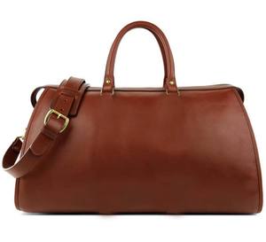 Sac de voyage week-end en cuir de vachette pleine fleur de luxe pour homme, avec logo personnalisé - Product Image 1