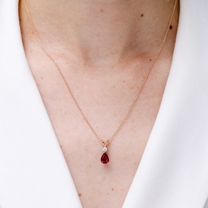 Pendentif en or pur 18 carats avec rubis rouge naturel taille poire et diamant en forme de goutte, collection 2026 – Bijou de luxe pour soirée, collier chaîne - Product Image 4