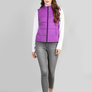 Chaleco Acolchado Morado para Mujer con Capucha, Cierre Frontal, Ropa Exterior Informal, Impermeable, Ecológico, Resistente al Viento, Relleno de Poliéster/Nylon - Product Image 3