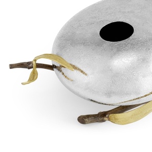Vase de luxe Saleem International 2026 en métal couleur argent, motif grenade et feuille de ginkgo marron doré - Product Image 5
