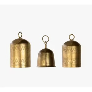 Hermosa Campana Metálica Colgante de Navidad para Decoración Festiva Memorables, Adorno para Árbol, Regalos Navideños y Decoración del Hogar - Product Image 6