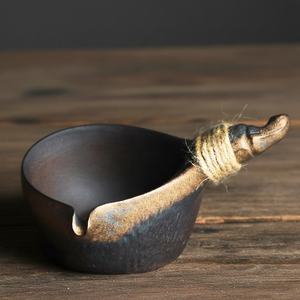 Taza de Café de Cerámica Estilo Vintage, Taza Mexicana Retro de Cerámica con Asa, Diseño Irregular Subesmaltado, Apta para Microondas, por UO - Product Image 1