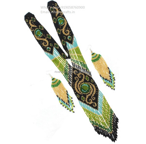 Colorido collar de flecos de cuentas de vidrio tribal en capas y conjunto de pendientes a juego - Product Image 3