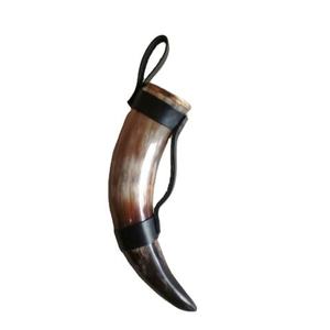 Cuerno Vikingo de Búfalo Natural Hecho a Mano, Taza Reutilizable en Forma de Campana para Cerveza y Sidra, Diseño Vintage, Venta al Por Mayor - Product Image 1